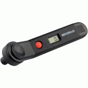 Digital tire pressure gauge